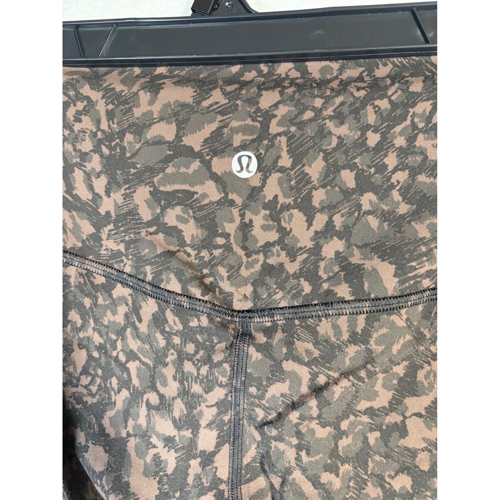 Lululemon Leggings Womens 4 Brown Excellent High Rise Animal Print Yoga 25in